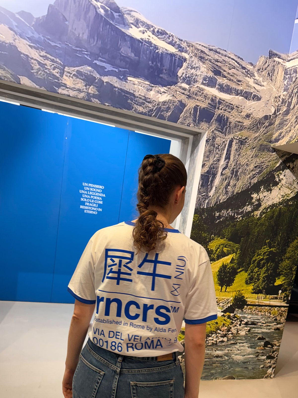 Xi Niu t-shirt, back, worn in the gallery